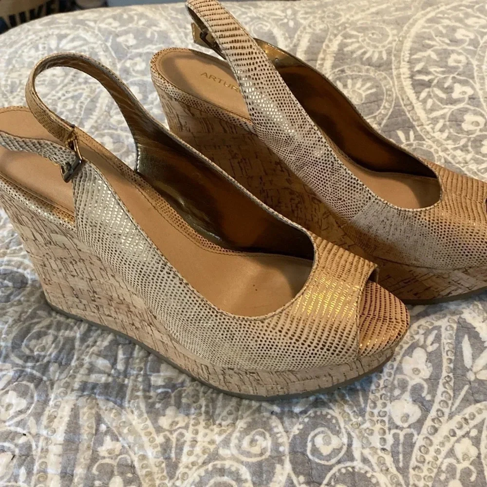 Arturo chiang gold and tan cork wedge